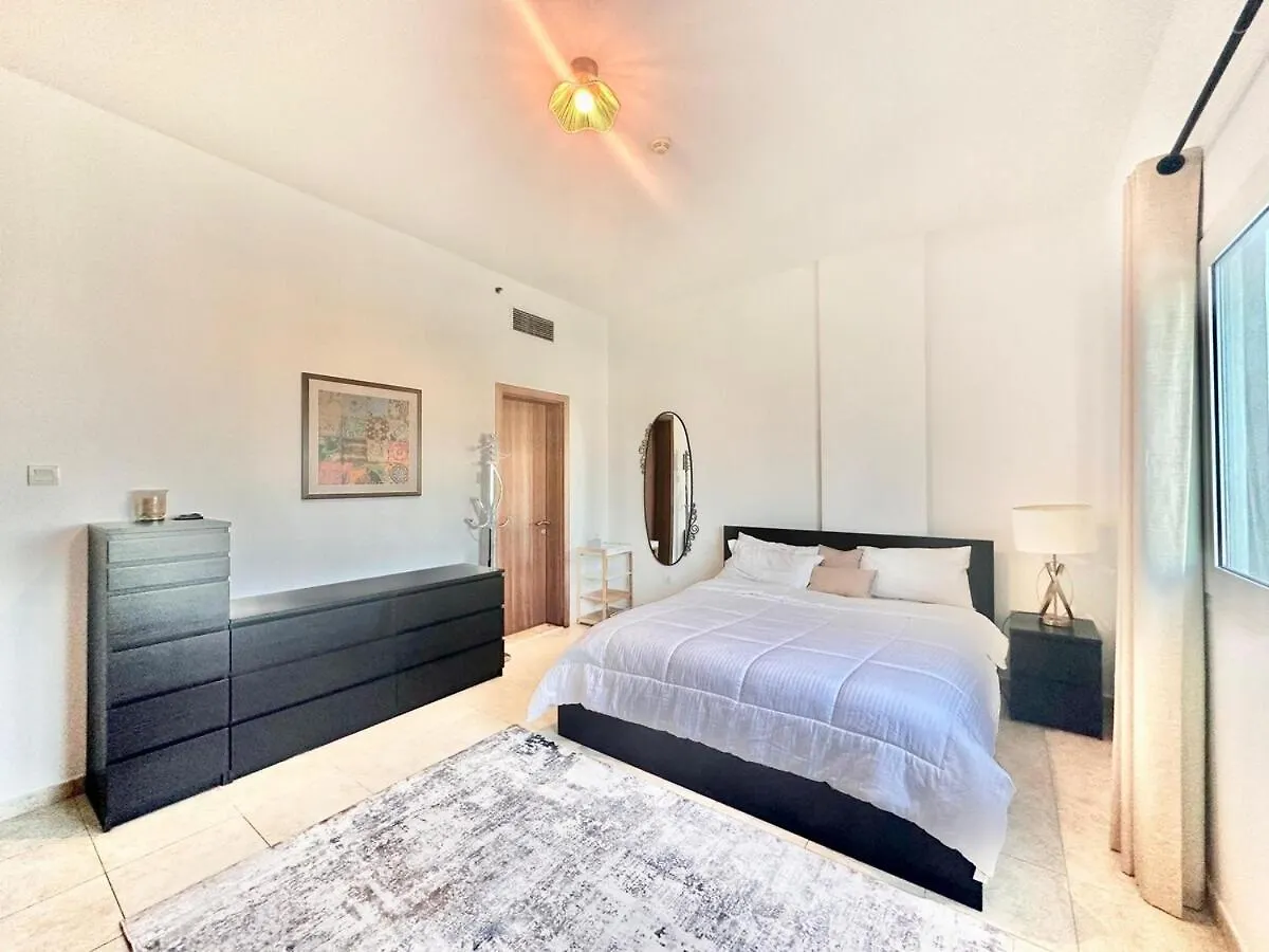 Chic 1Br With The City Views Dubaj Egyesült Arab Emírségek